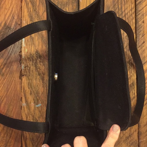 Iconic Kate Spade New York SAM Nylon Shoulder Bag - Picture 6 of 6